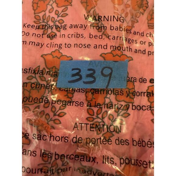 THML Top Women’s Medium Pink Red V-Neck Embroidered Puff Sleeve Floral - Picture 11 of 11